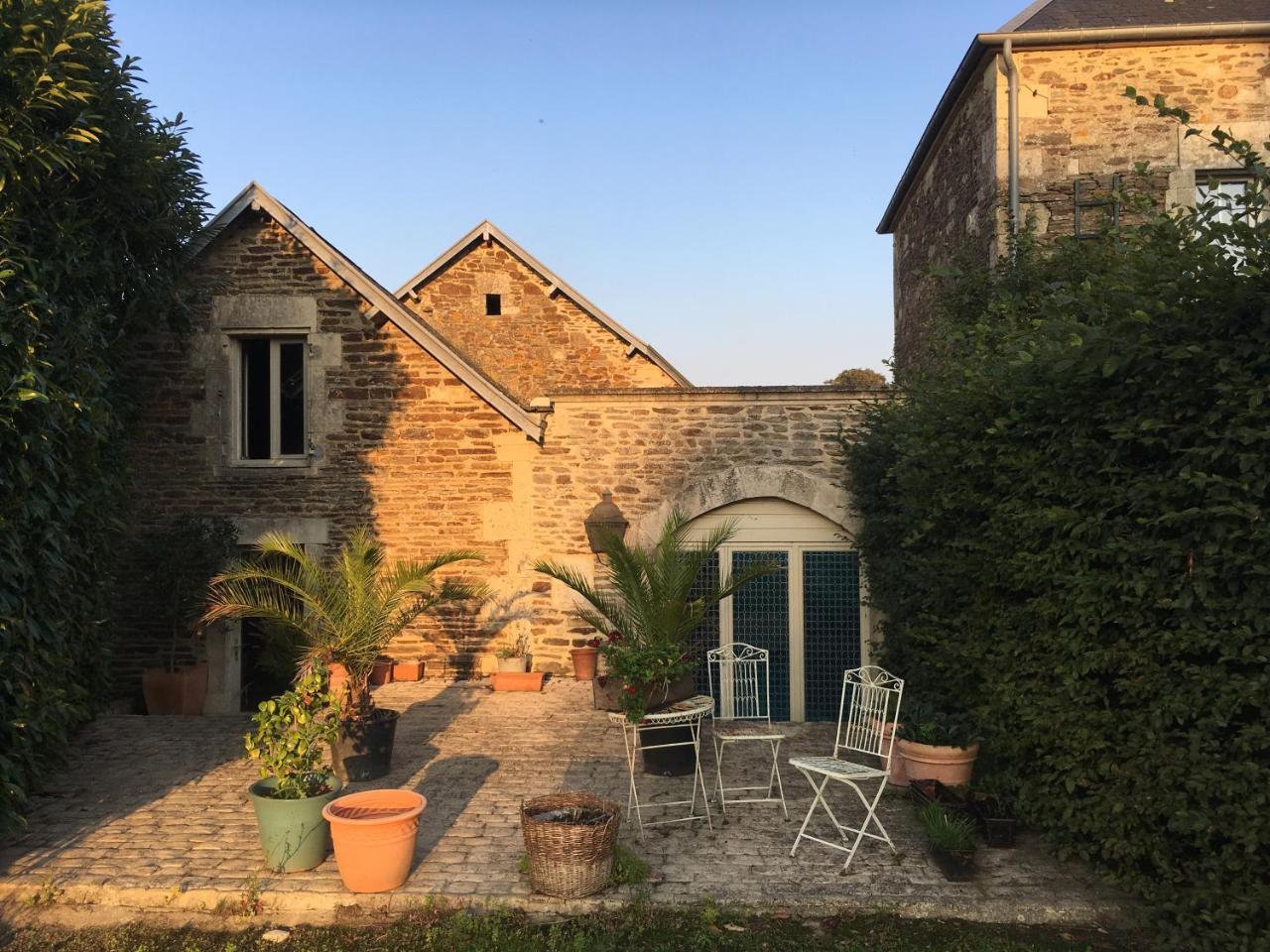Saint-Louet-sur-Seulles Manoir De La Riviere酒店 外观 照片